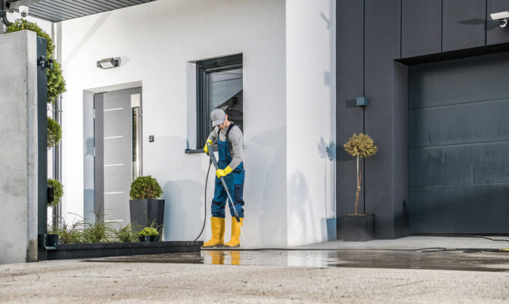 Pressure Washing vs Soft Washing: Which is the Best Option for Cleaning Your Home's Exterior? - Pressure Washing Gold Coast